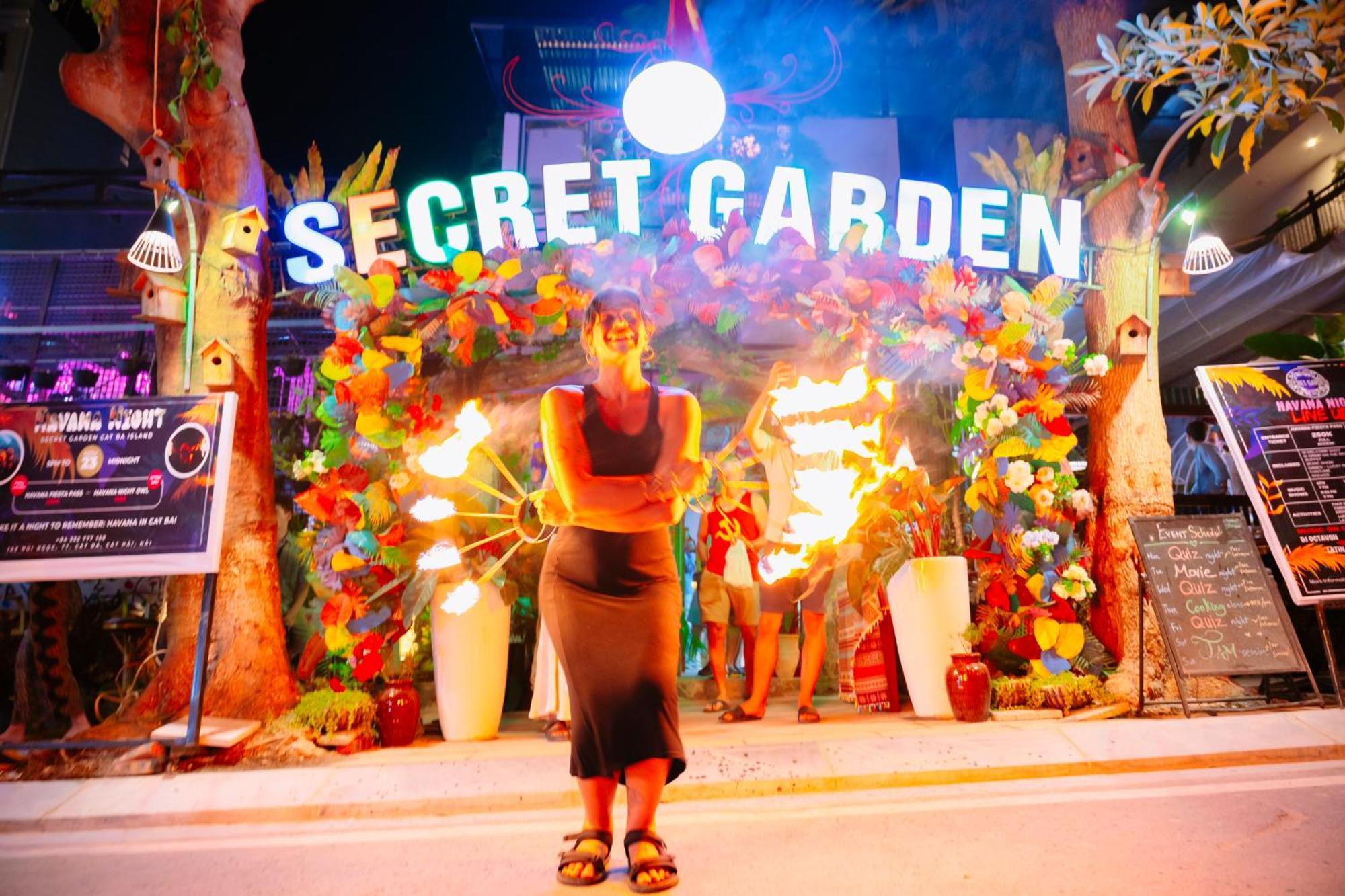 Hostel Secret Garden Cat Ba Dong Khe Sau Zewnętrze zdjęcie
